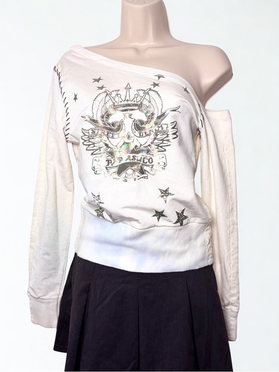 Parasuco Tops - Parasuco Off-Shoulder Graphic Sweatshirt Top Laceup Details
